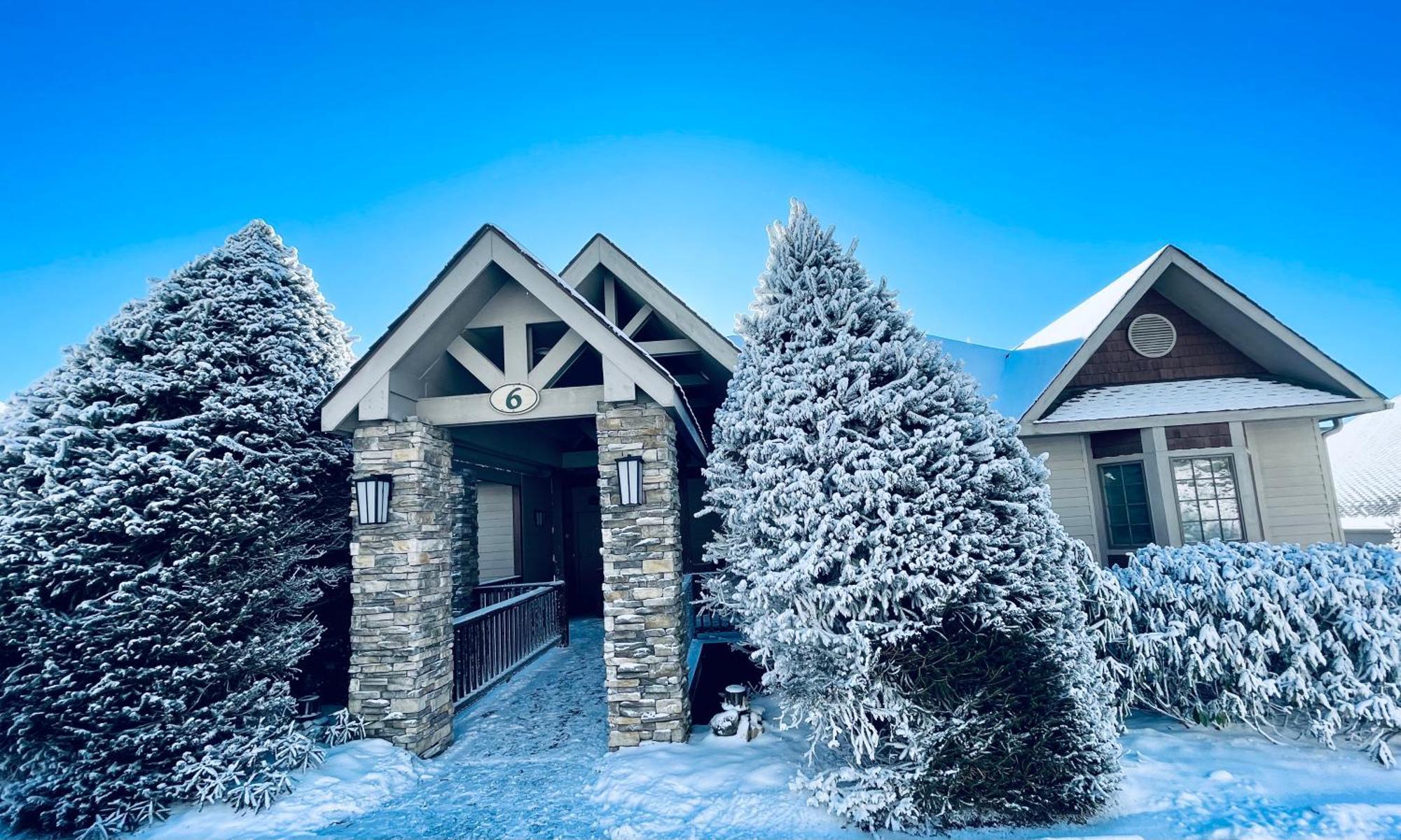 Bucket List Views Sugar Mountain Private Condo - 2Bed, 2Bath, Sleeps 6, Panoramic Views Of Mountains From Large Deck, Short Drive To Shopping, Restaurants, Cafes & Banner Elk Town Kültér fotó